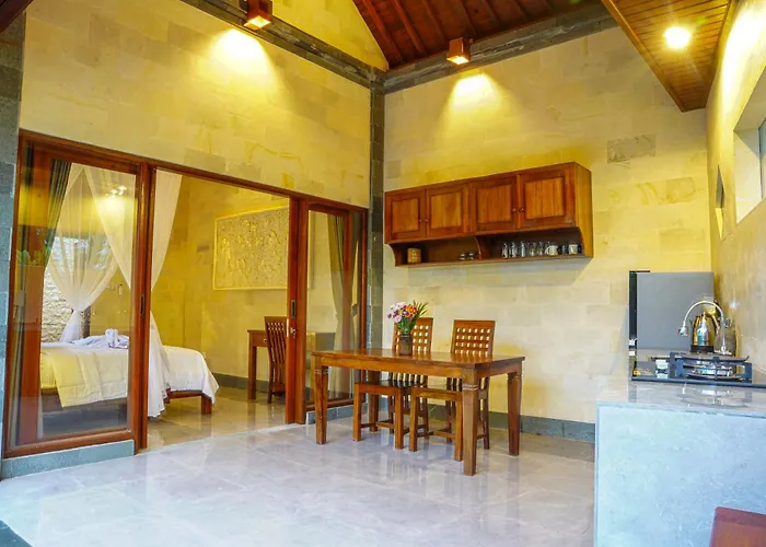 Jungle Paradise Villa *